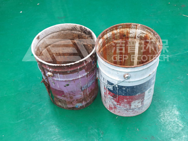 油漆桶雙軸破碎機