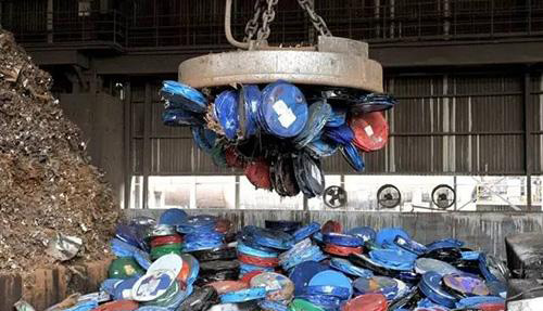 工廠廢油漆桶怎么處理？油漆桶破碎處理生產線為您解決難題